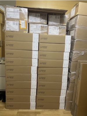10/100/1000Mbps Juniper QFX5120-48Y-AFO2 Services Gateway Full-Duplex Half-Duplex