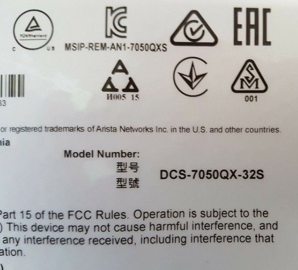 Used DCS-7050QX-32S-R 32 Port 40GbE QSFP Ethernet Switch Full Duplex Half Duplex