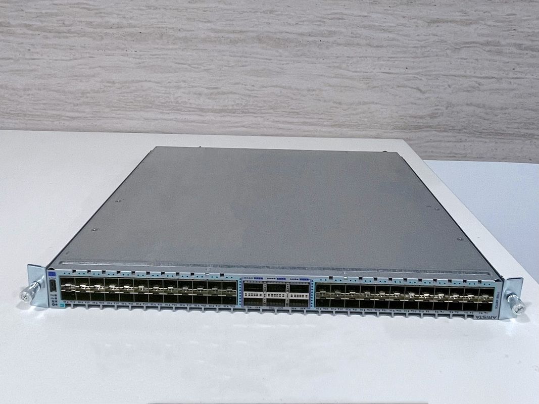 598Gbps DCS-7160-48YC6 48P 25Gbe SFP28 100Gbe Switch Arista Products