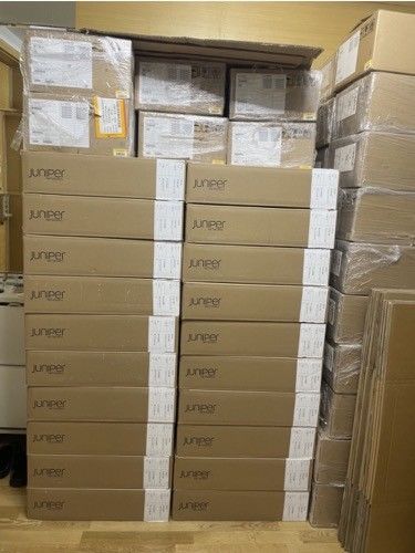 10/100/1000Mbps Juniper QFX5120-48Y-AFO2 Services Gateway Full-Duplex Half-Duplex